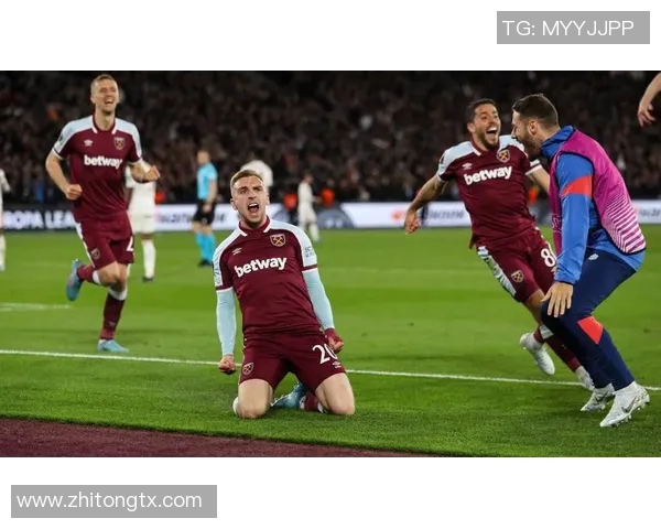 预判球的落点助力精准进攻 足球球星如何凭直觉突破防守 预判球的落点助力精准进攻 足球球星如何凭直觉突破防守